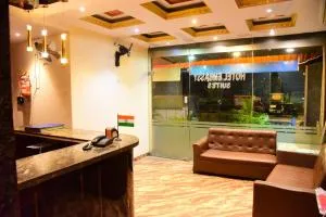 Hotel Embassy Suites - مومباي