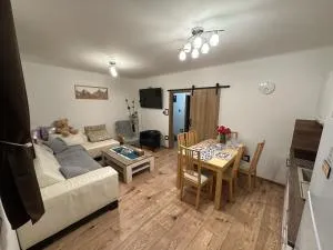 Apartmán Losonci Nesvady - Imeľ