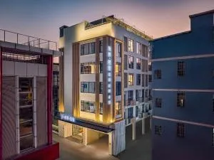 禺慕·居里(番禺广场地铁站店) - 鼎湖