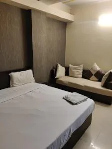 Silver Land - Bahādurgarh