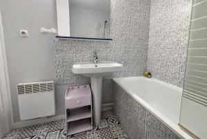 Appartements Sejour paisible avec vue imprenable sur le Golf-self check-in : photos des chambres