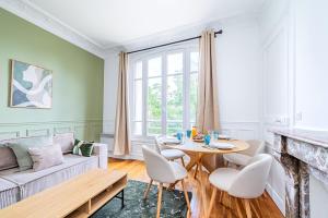 Grand New Apartment in Puteaux - III