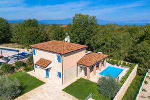 Romantic villa with pool, surrounded by nature - ID 2507 - by TRAVELER tourist agency Krk