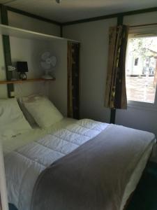 Villages vacances Les Chalets d'Argentouleau : Chalet