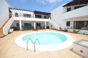 Sea Carnation Well Located, Pool & Terrace