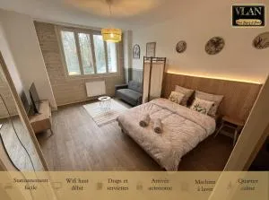 En bord de Sèvre - 尼奥尔