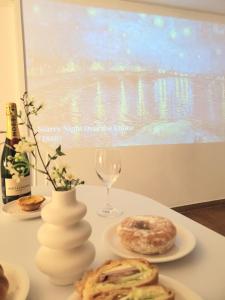 Another House Gyodong