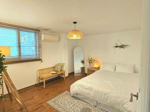 Another House Gyodong