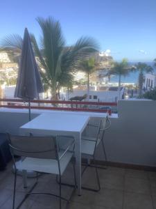 EL CARDENAL Casa Lise Playa del Cura