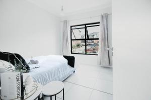 The Blyde Crystal Lagoon Apartment