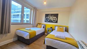 Colourful City Centre Hideaway, sleeps 6
