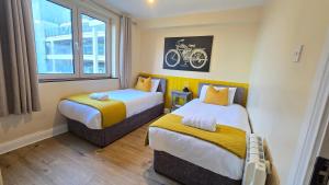 Colourful City Centre Hideaway, sleeps 6