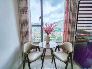 MONday Premium Aparts - HighClass Building and Central Spot