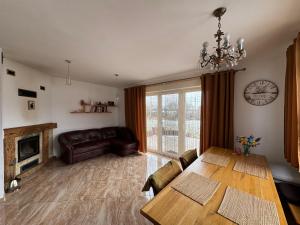 Kalinowski domek z ogrodem Mazury