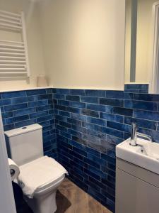Budget Double Room room in The London Inn