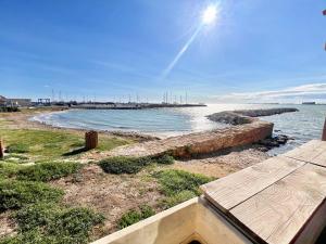 Appartements Voile de Mer 1 - Les Pieds dans l-eau, CLIM, Wifi, 2 personnes : photos des chambres