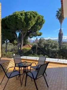 HeidiHouse - Tsoukalaíika