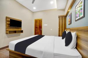 Hotel O Century Regency
