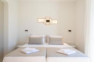 Niki by Vintage Travel