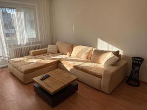 GOOD VIBES ONLY apartman