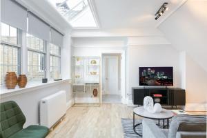 Urban Chic - Dorset Street