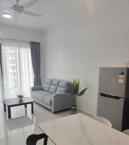 07Johor, near CIQ, Danga bay Free parking 2BR6pax