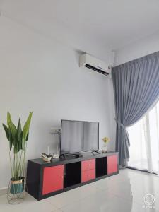 07Johor, near CIQ, Danga bay Free parking 2BR6pax
