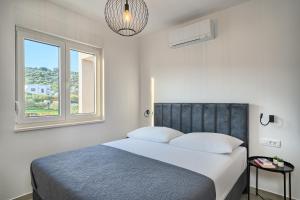 Imolas Place - Sea-View & Pool