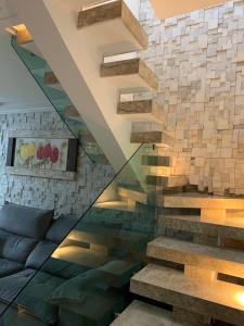 Casa 23 em Condomínio à 700m da Praia dos Astúrias Guarujá - SP