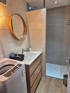 Appartement au pied des pistes, Les jouvencelles