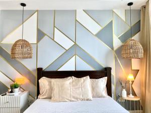 Azure Urban Resort by Melrose Avenue