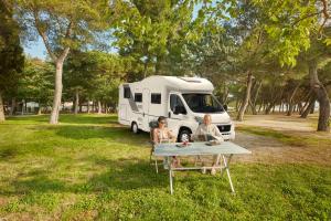 Camping Adria Ankaran - Pitches 