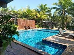 Be One Boutique Resort - Ban Den