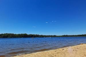 Pool and Beach Access! Lake Arrowhead Hideaway