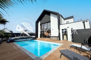 Maisons de vacances Luxury ! Villa de standing Piscine Plages a pied : photos des chambres