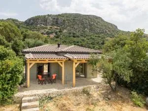 Villa Koukounari at Chionata - Markópoulon