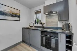 Cosy 1-Bed Apt in Newmarket with Parking - 米尔登霍尔