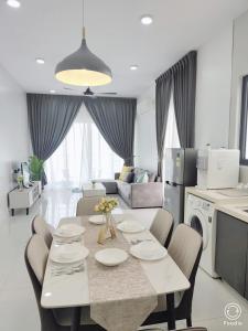 27Johor, nearCIQ, Danga bay Free parking 3BR15pax