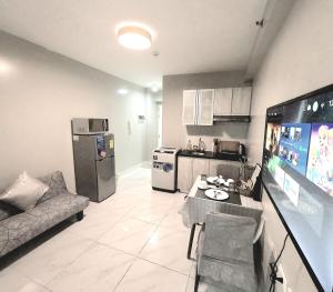 Condotel nearby MOA with Pool Access