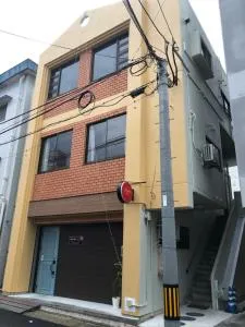 ゲストハウスシマジン - توكونوشيما