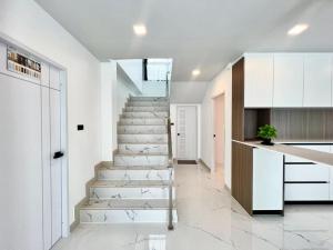 芭堤雅ins风独栋泳池别墅