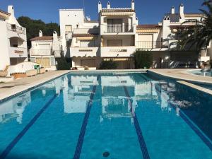 Apartamento en Roses parking y piscina comu AV-54