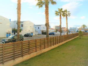 Apartamento en Complejo Residencial AV-24