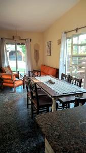 MILUAN , a 100 m del mar