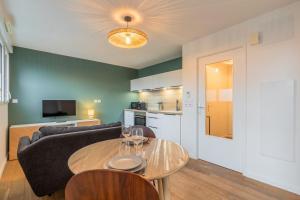 Appartement une chambre avec parking et terrasse