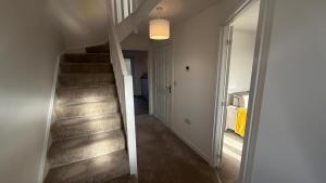 Eagle Drive 3bed House - Contractors Welcome - Fast Wifi