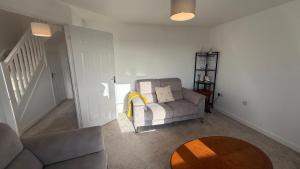 Eagle Drive 3bed House - Contractors Welcome - Fast Wifi