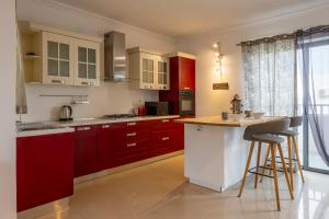Penthouse Near Paceville with Private Terrace by QuickTrips