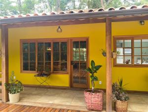 Yellow House Santa Clara