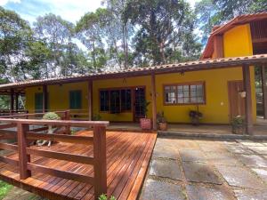 Yellow House Santa Clara